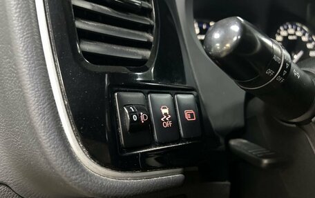 Mitsubishi Outlander III рестайлинг 3, 2012 год, 1 250 000 рублей, 11 фотография