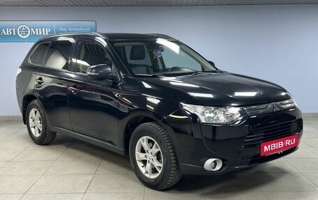 Mitsubishi Outlander III рестайлинг 3, 2012 год, 1 250 000 рублей, 3 фотография