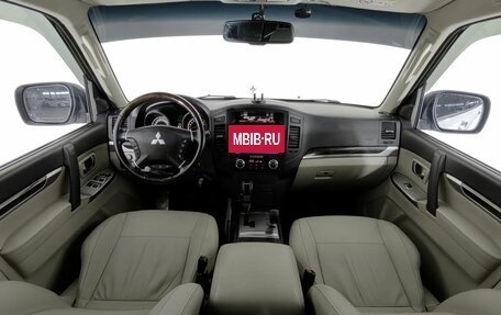 Mitsubishi Pajero IV, 2020 год, 3 480 000 рублей, 9 фотография