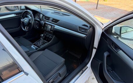 Skoda Superb III рестайлинг, 2016 год, 1 590 000 рублей, 8 фотография