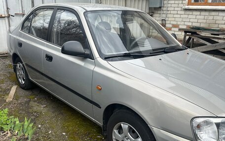 Hyundai Accent II, 2011 год, 620 000 рублей, 2 фотография