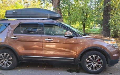 Ford Explorer VI, 2012 год, 1 450 000 рублей, 2 фотография
