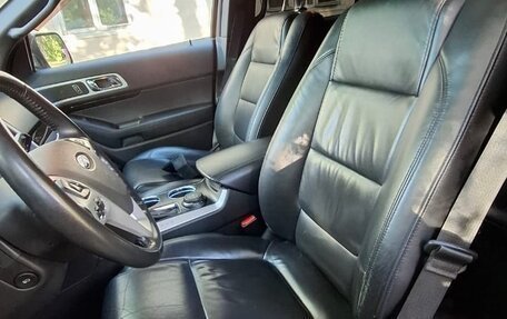 Ford Explorer VI, 2012 год, 1 450 000 рублей, 9 фотография