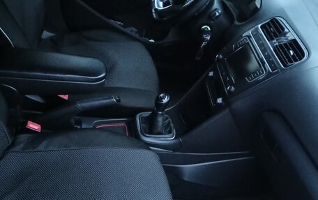 Volkswagen Polo VI (EU Market), 2018 год, 1 100 000 рублей, 5 фотография