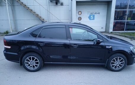 Volkswagen Polo VI (EU Market), 2018 год, 1 100 000 рублей, 4 фотография