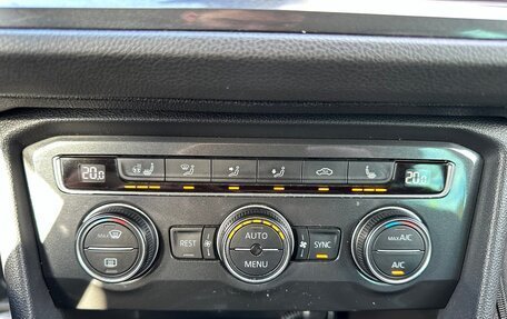 Volkswagen Tiguan II, 2019 год, 2 289 000 рублей, 15 фотография