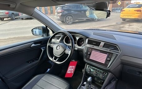 Volkswagen Tiguan II, 2019 год, 2 289 000 рублей, 16 фотография