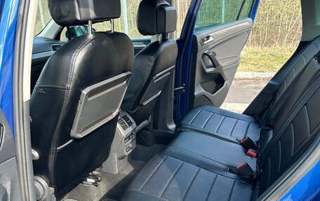 Volkswagen Tiguan II, 2019 год, 2 289 000 рублей, 21 фотография