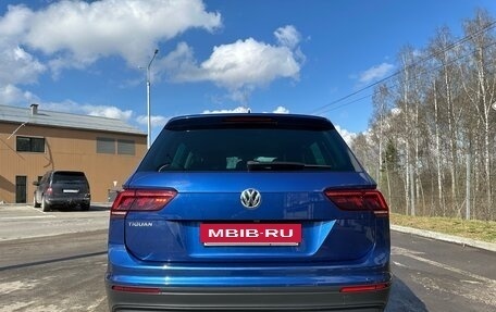 Volkswagen Tiguan II, 2019 год, 2 289 000 рублей, 6 фотография