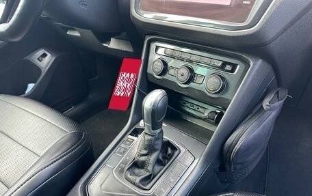 Volkswagen Tiguan II, 2019 год, 2 289 000 рублей, 17 фотография