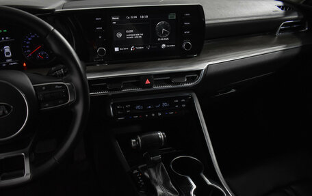 KIA K5, 2021 год, 2 250 000 рублей, 23 фотография