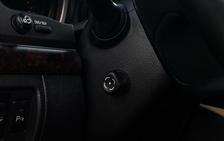 Toyota Land Cruiser 200, 2014 год, 3 990 000 рублей, 14 фотография