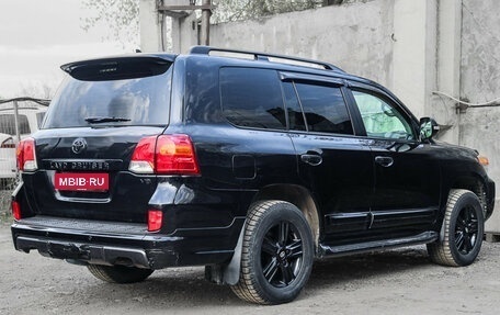 Toyota Land Cruiser 200, 2014 год, 3 990 000 рублей, 4 фотография