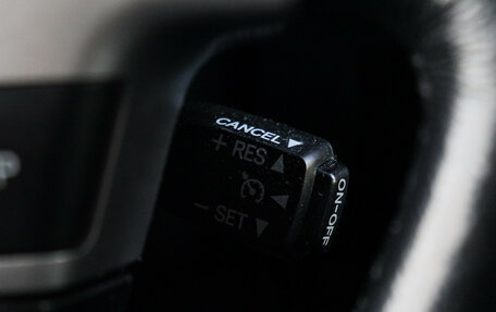 Toyota Land Cruiser 200, 2014 год, 3 990 000 рублей, 23 фотография