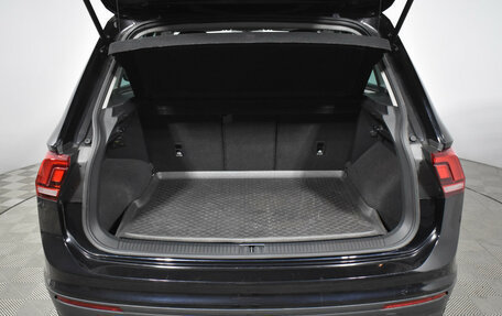 Volkswagen Tiguan II, 2017 год, 3 099 000 рублей, 20 фотография