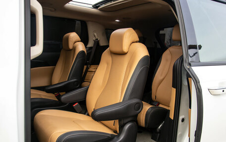 KIA Carnival, 2023 год, 4 898 000 рублей, 8 фотография