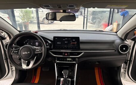 KIA K3, 2021 год, 1 400 000 рублей, 13 фотография