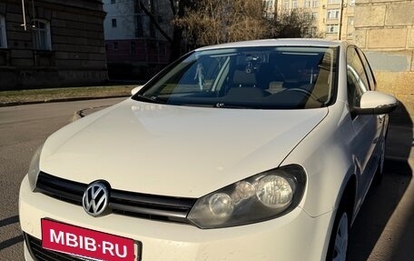 Volkswagen Golf VI, 2012 год, 800 000 рублей, 1 фотография