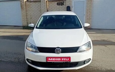 Volkswagen Jetta VI, 2014 год, 1 070 000 рублей, 1 фотография
