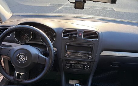 Volkswagen Golf VI, 2012 год, 800 000 рублей, 5 фотография