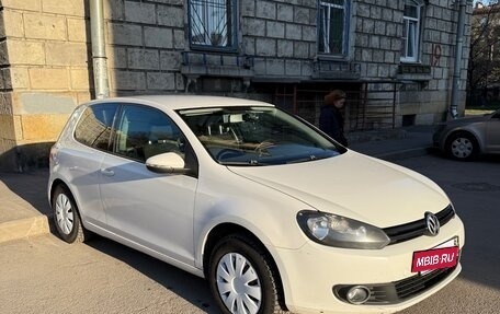 Volkswagen Golf VI, 2012 год, 800 000 рублей, 3 фотография