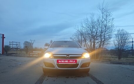 Opel Astra H, 2006 год, 370 000 рублей, 3 фотография