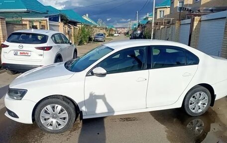 Volkswagen Jetta VI, 2014 год, 1 070 000 рублей, 2 фотография