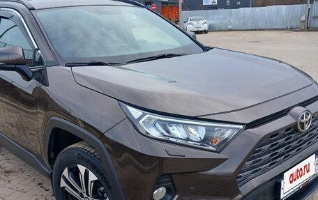 Toyota RAV4, 2020 год, 3 350 000 рублей, 16 фотография