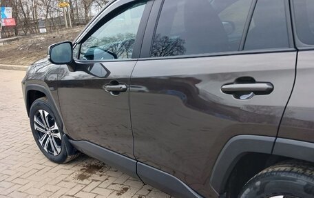Toyota RAV4, 2020 год, 3 350 000 рублей, 21 фотография