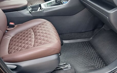 Toyota RAV4, 2020 год, 3 350 000 рублей, 25 фотография