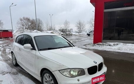 BMW 1 серия, 2010 год, 645 000 рублей, 3 фотография