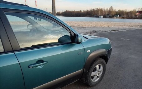 Hyundai Tucson III, 2006 год, 900 000 рублей, 26 фотография