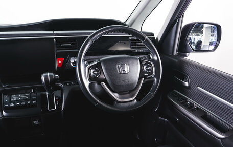 Honda Stepwgn IV, 2017 год, 2 169 000 рублей, 14 фотография