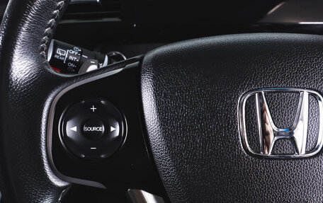 Honda Stepwgn IV, 2017 год, 2 169 000 рублей, 16 фотография