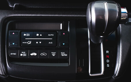 Honda Stepwgn IV, 2017 год, 2 169 000 рублей, 20 фотография