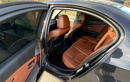 BMW 5 серия, 2005 год, 1 300 000 рублей, 8 фотография