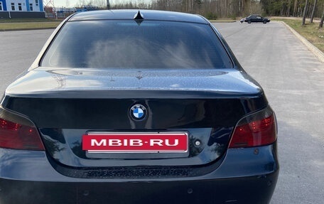 BMW 5 серия, 2005 год, 1 300 000 рублей, 13 фотография