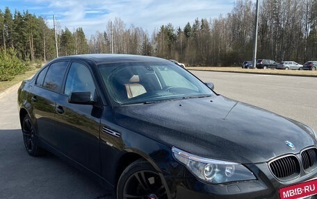 BMW 5 серия, 2005 год, 1 300 000 рублей, 2 фотография