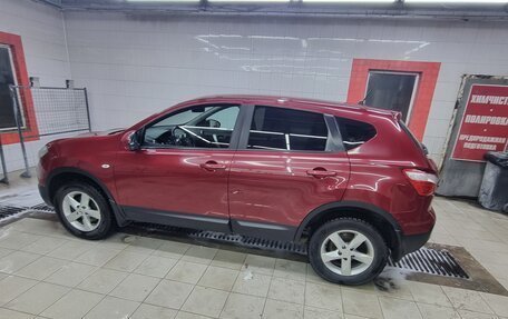 Nissan Qashqai, 2011 год, 950 000 рублей, 2 фотография