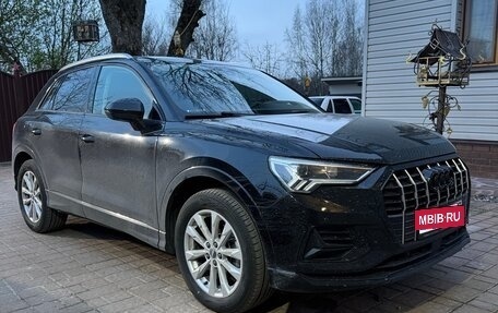 Audi Q3, 2020 год, 2 950 000 рублей, 2 фотография