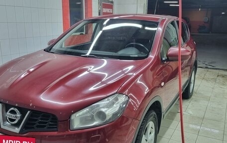 Nissan Qashqai, 2011 год, 950 000 рублей, 4 фотография