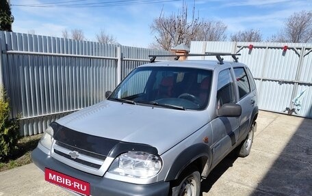 Chevrolet Niva I рестайлинг, 2008 год, 275 000 рублей, 2 фотография