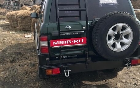 Nissan Patrol, 2000 год, 1 000 000 рублей, 2 фотография