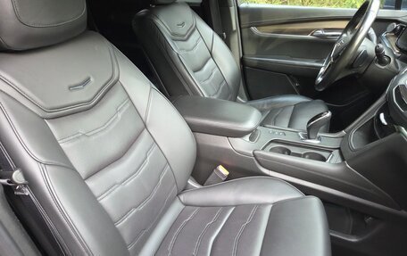 Cadillac XT5 I рестайлинг, 2018 год, 3 990 000 рублей, 16 фотография