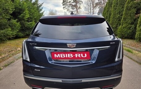 Cadillac XT5 I рестайлинг, 2018 год, 3 990 000 рублей, 8 фотография