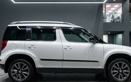 Skoda Yeti I рестайлинг, 2017 год, 1 347 000 рублей, 4 фотография