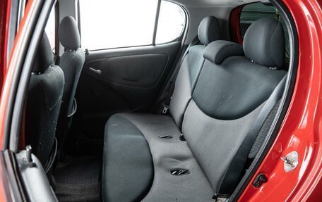 Toyota Yaris I рестайлинг, 2003 год, 399 000 рублей, 9 фотография