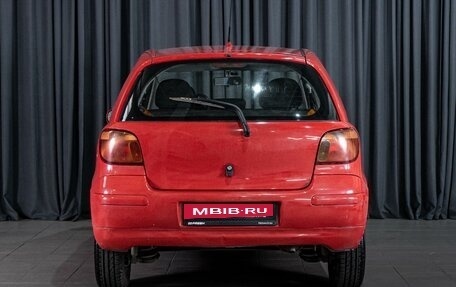 Toyota Yaris I рестайлинг, 2003 год, 399 000 рублей, 4 фотография