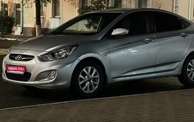 Hyundai Solaris II рестайлинг, 2011 год, 700 000 рублей, 1 фотография