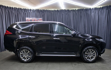 Mitsubishi Pajero Sport III рестайлинг, 2018 год, 3 249 000 рублей, 4 фотография